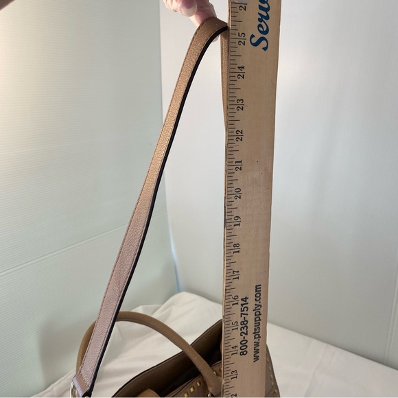 Michael Kors Hamilton East West Beige Leather Satchel Chain Strap Tote - Picture 16 of 16